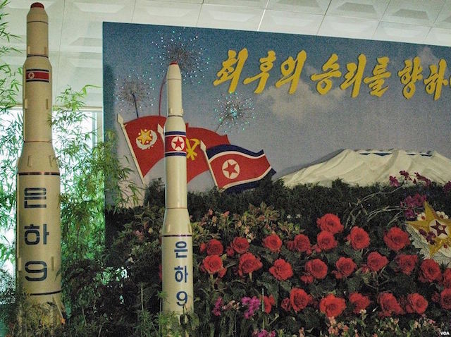 Model of a Unha-9 rocket on display at a floral exhibition in Pyongyang, 30 August 2013 | Credit: Wikimedia Commons
