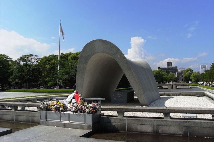 Photo: Hiroshima Peace Memorial Park (Credit: Wikimedia Commons) close to the main building of Hiroshima Peace Memorial Museum, which ICAN Chief Beatrice Fihn visited, and wrote in the Museum's guestbook: 