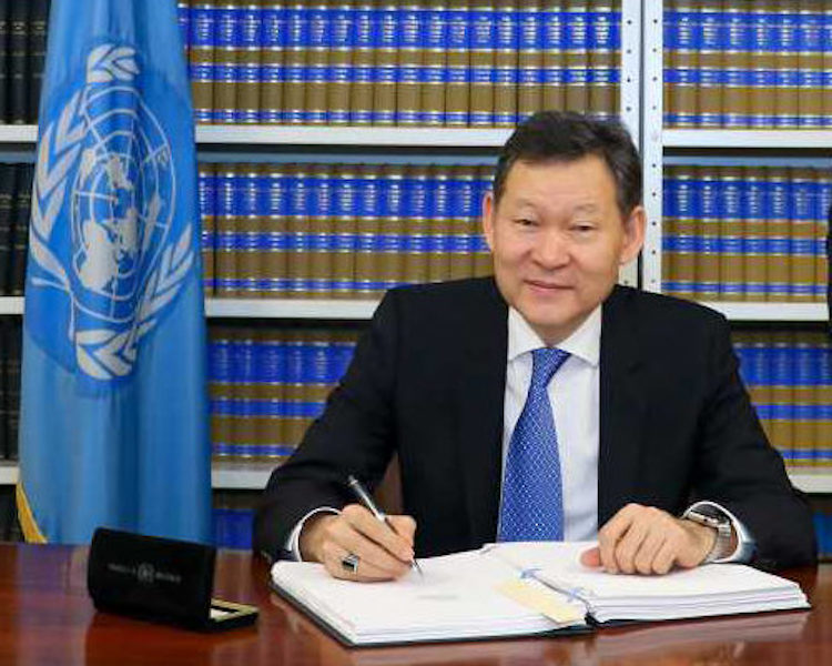 Photo: Ambassador Kairat Umarov, Kazakhstan's Permanent Representative to the UN, signing the Nuclear Ban Treaty on March 2. Credit: Abolition2000