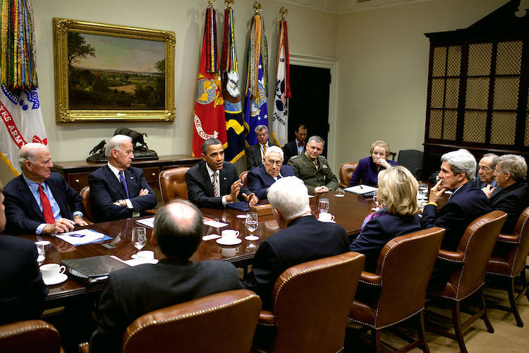 Photo: President Barack Obama in a New START Treaty meeting in the Roosevelt Room of the White House on November 18, 2010, flanked among others by former Secretaries of State James A. Baker III and Dr. Henry A. Kissinger.