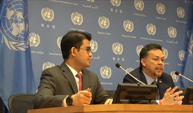 Photo: Press Briefing by Syed Hasrin Syed Hussin (right), Chair of the Third Preparatory Committee for the 2020 NPT Review Conference, on May 10, 2019 at the UN Headquarters in New York. Credit: Katsuhiro Asagiri | IDN-INPS